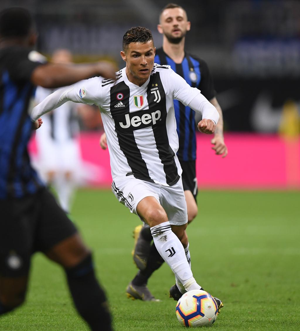 西甲半场：伦布雷拉斯闪击，亚马尔破门，巴萨2-1阿拉维斯