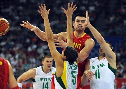 恭喜！孙铭徽超越胡雪峰，升至CBA常规赛历史助攻榜第4位（孙铭徽超越胡雪峰，跻身CBA常规赛历史助攻榜第4位）