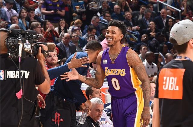 15场22球，切尔西成为欧冠对巴萨进球第三多的球队（15战斩22球，切尔西欧冠对巴萨进球数排第三）