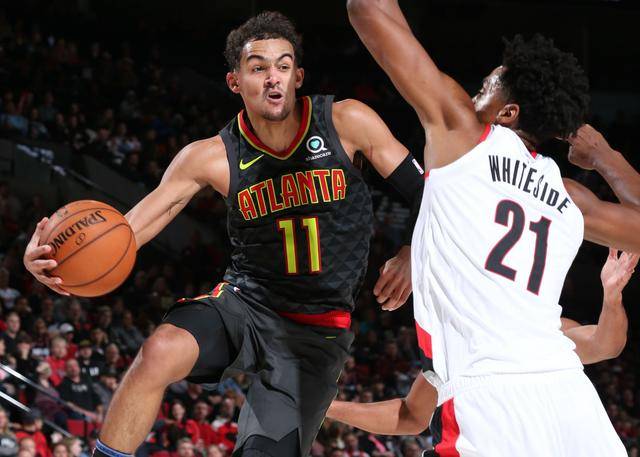 托尼：前锋不应在无意义的跑动上浪费精力，而是更专注于进球（托尼：前锋应减少无谓跑动，把精力用于进球）