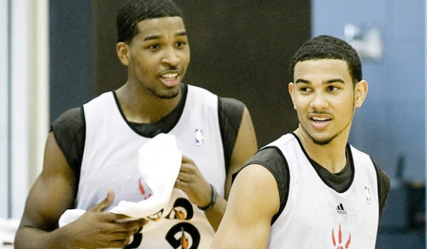 NBA：太阳击败篮网 杜兰特贡献全场最高分（NBA：太阳力克篮网，杜兰特砍下全场最高分）