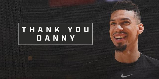 阿莱格里：我绝对没有冒犯裁判；莱奥具备成为中锋的特点（阿莱格里否认冒犯裁判：莱奥具备中锋潜质）