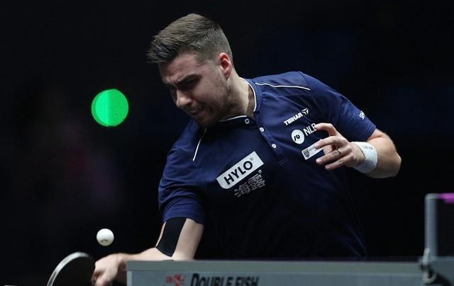 更是全队在 更是全队在